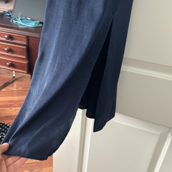 Aritzia Wilfred navy zip up back dress - Picture 3 of 6